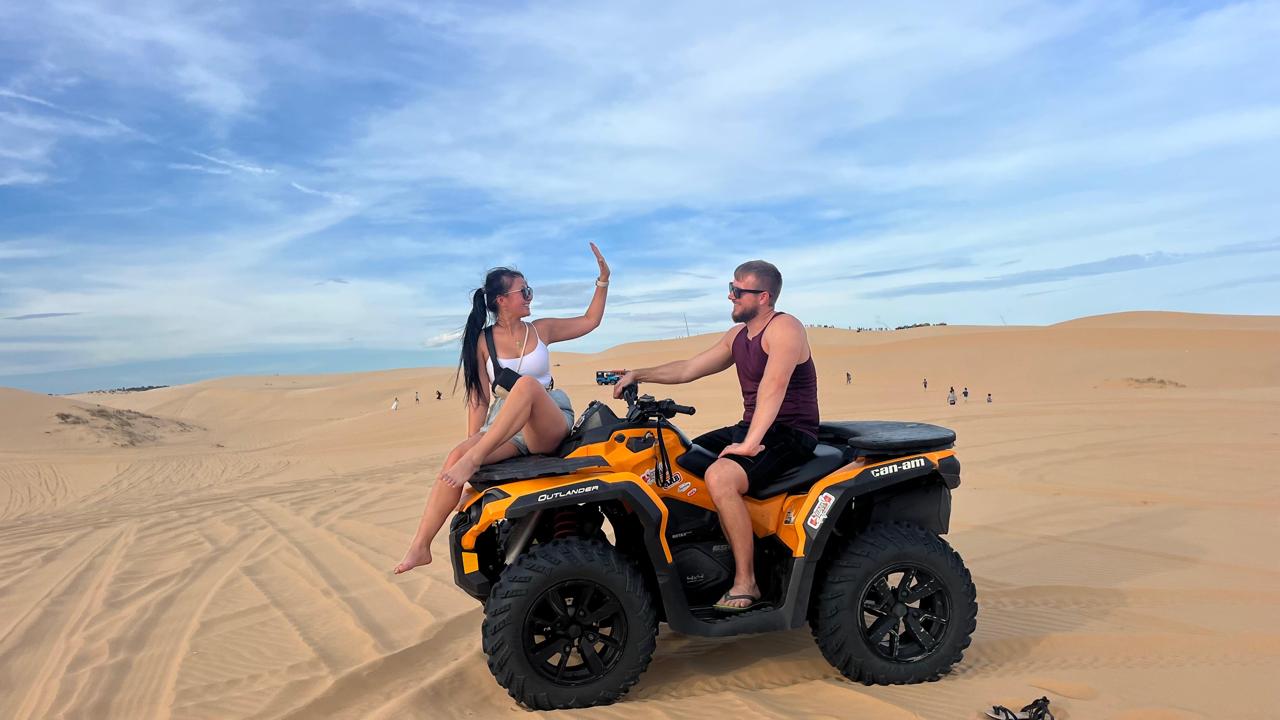 Mui Ne Sand Dunes Jeep Tour with ATV Included 2