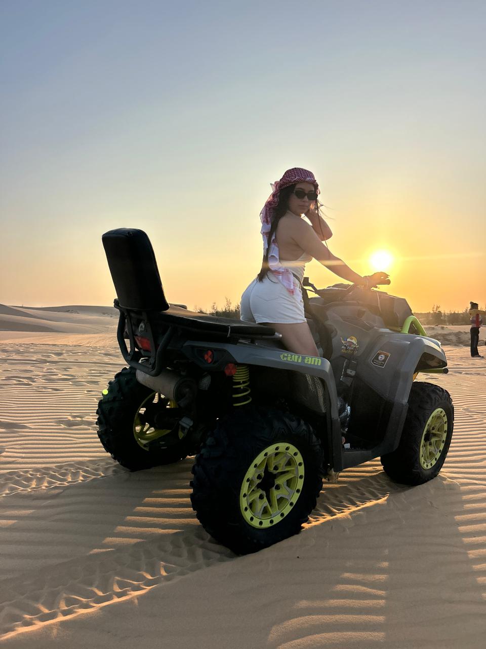 Mui Ne: Small-group jeep tour + ATV experience